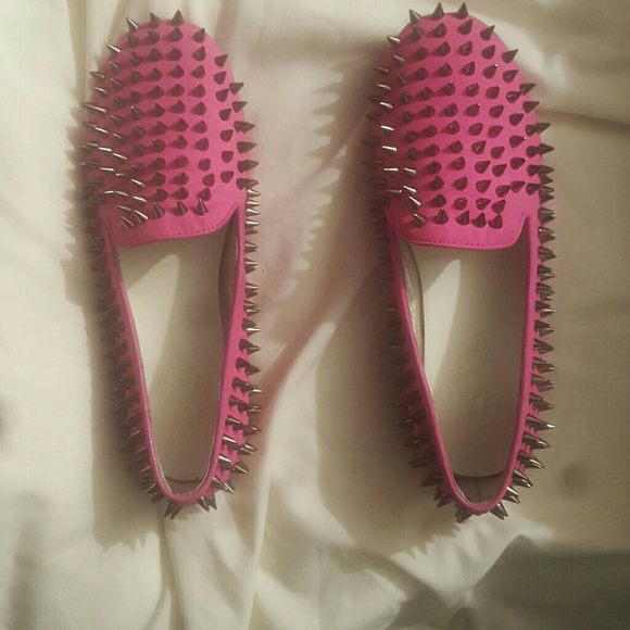 UNIF Hellraiser - Picture 3 of 3